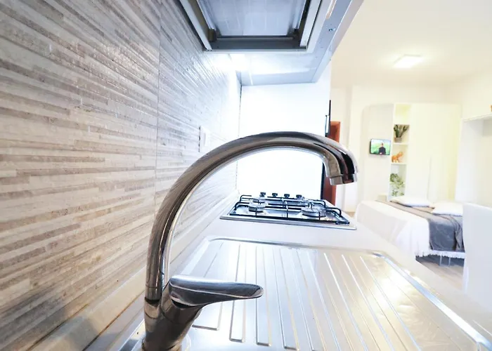 Casa vacanze House Alba A With Balcony And Air Conditioning